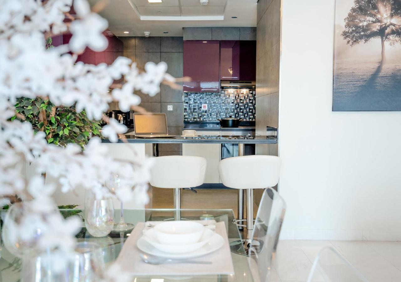 Nasma Luxury Stays - Cayan Tower 迪拜 外观 照片