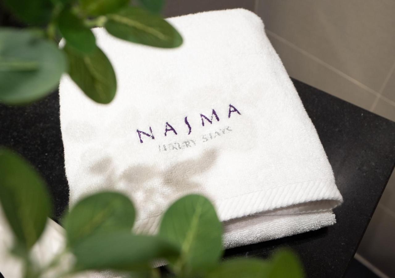 Nasma Luxury Stays - Cayan Tower 迪拜 外观 照片