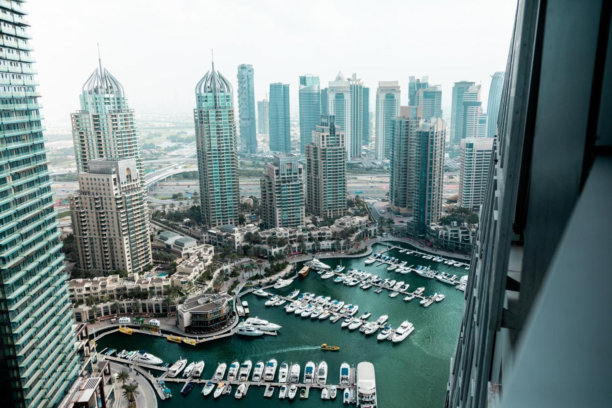 Nasma Luxury Stays - Cayan Tower 迪拜 外观 照片